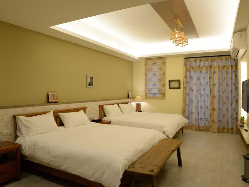Jhongshan Building Bed And Breakfast Hualien City Luaran gambar